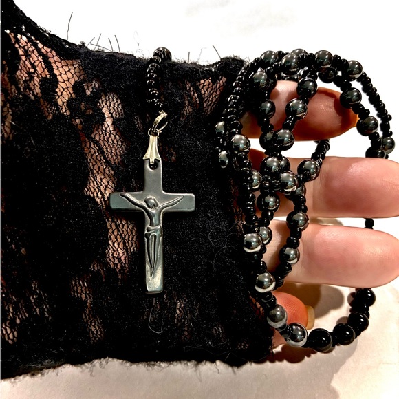 BLACK ROSARY HEMATITE - Picture 5 of 9
